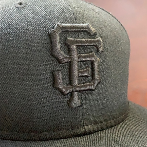 San Francisco Giants fitted hat - Picture 3 of 3